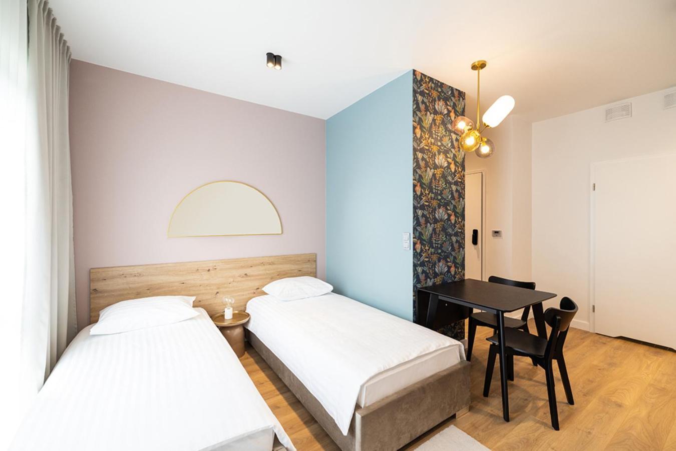B85 Suites วอร์ซอ ภายนอก รูปภาพ